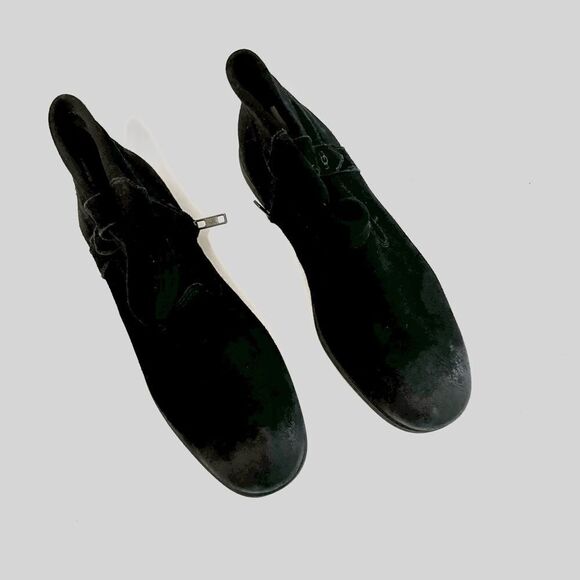 UGG Josefene Cuff Women's Suede Ankle Zip Boots in Black - Picture 7 of 15